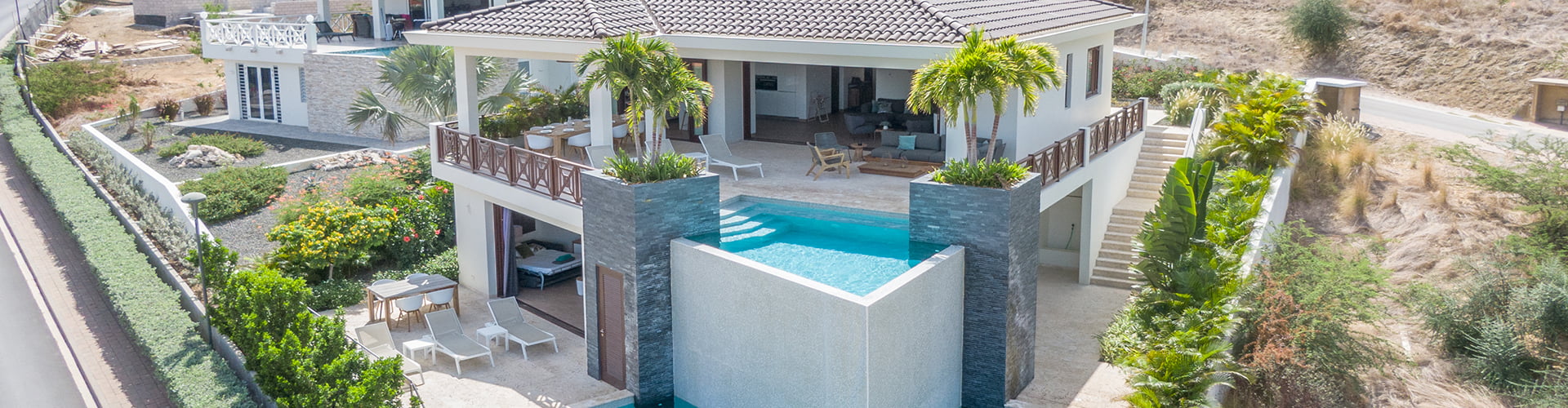 villa rental with private pool Blue Bay Curacao