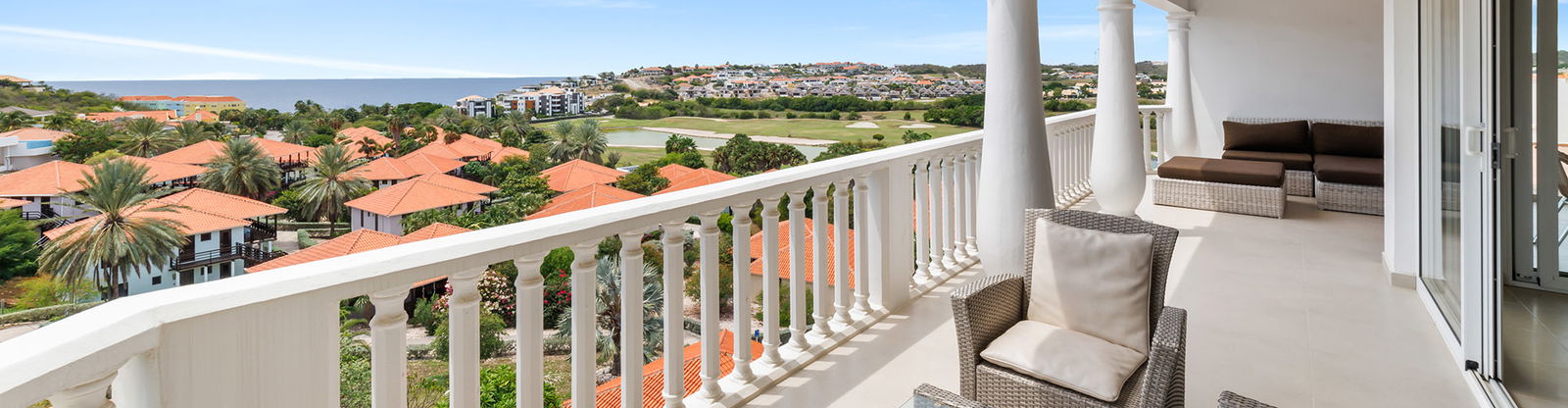 Penthouse 294 Blue Bay