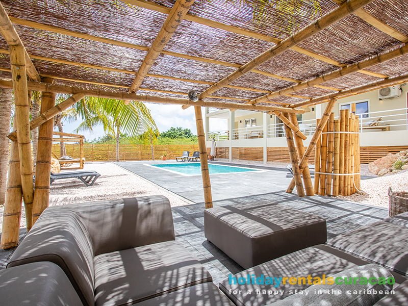 Rent a tropical accommodation curacao