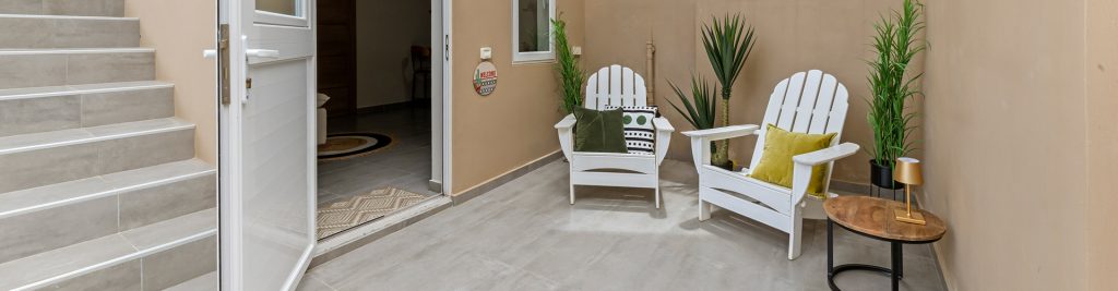 Apartment for 2 persons located on a resort near Mambo Beach Boulevard and the beautiful Marie Pampoen