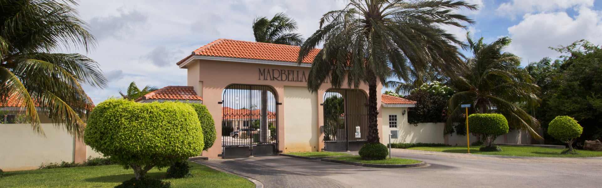 Holidayhomes Marbella Estate resort for rent