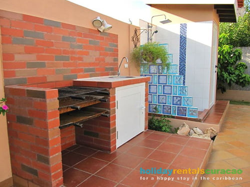 Outdoor kitchen with BBQ