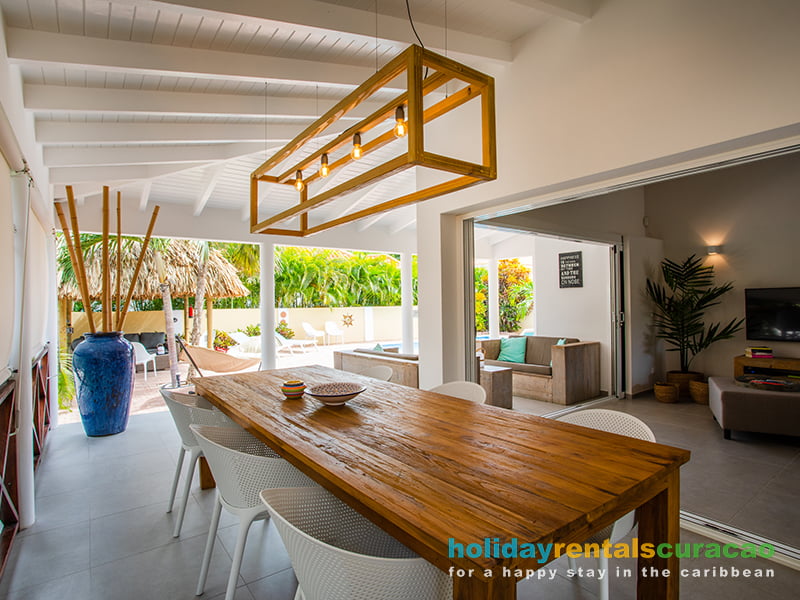 villa for rent Curacao with privacy