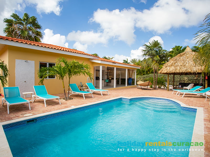 Villa Curacao with private pool